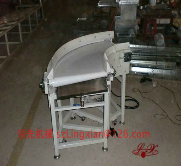 90度白色PU皮带转弯机