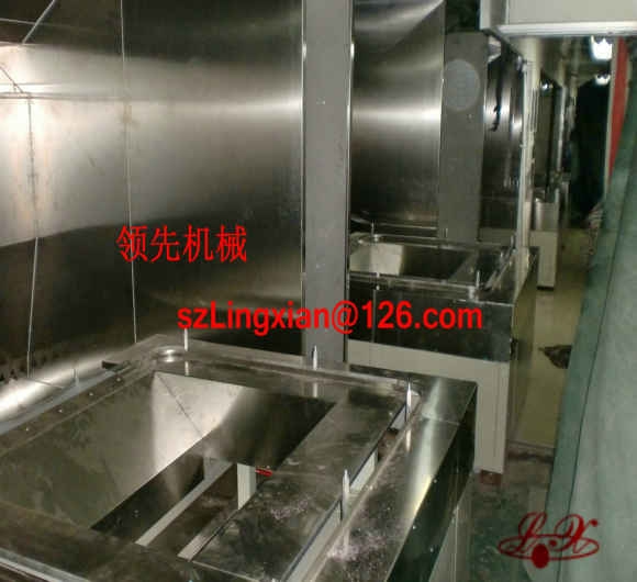 机器人自转喷台