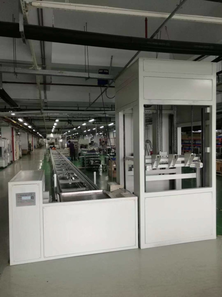 大族激光制冷机组装线